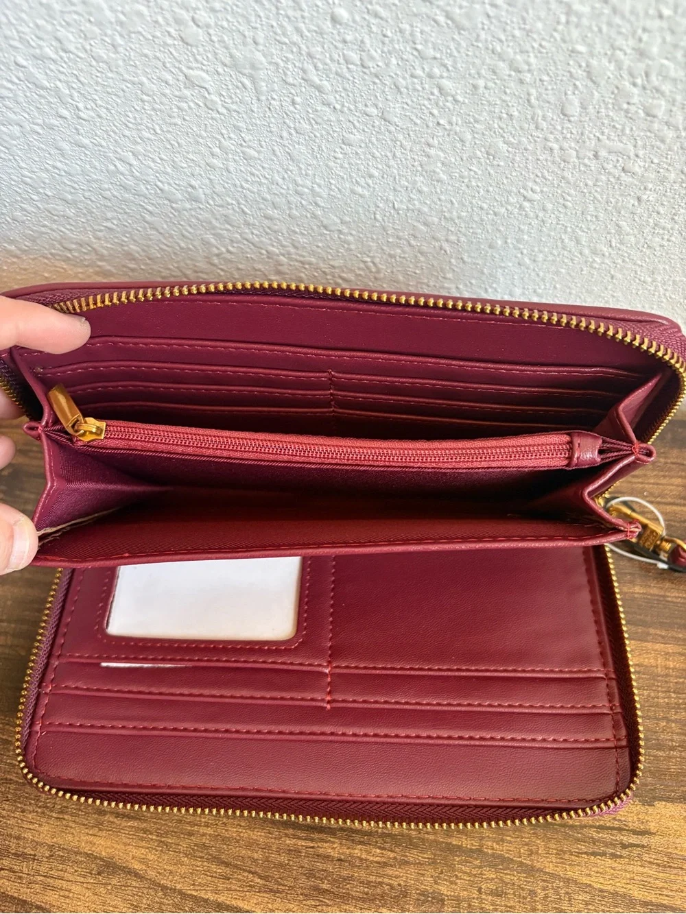 Steve Madden Woven Wristlet Wallet